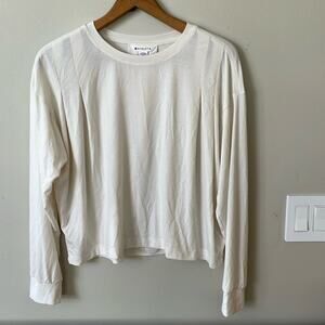 ATHLETA Beige Crewneck Athletic Yoga Long-Sleeve Size Small